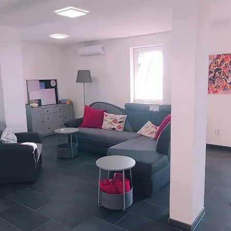 Ruhiges Ferienhaus Mit Viel Platz Masserberg Exterior foto