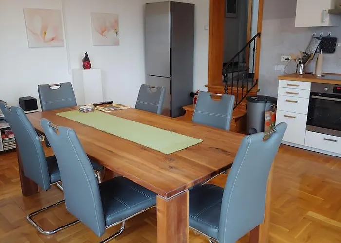 Ruhiges Ferienhaus Mit Viel Platz